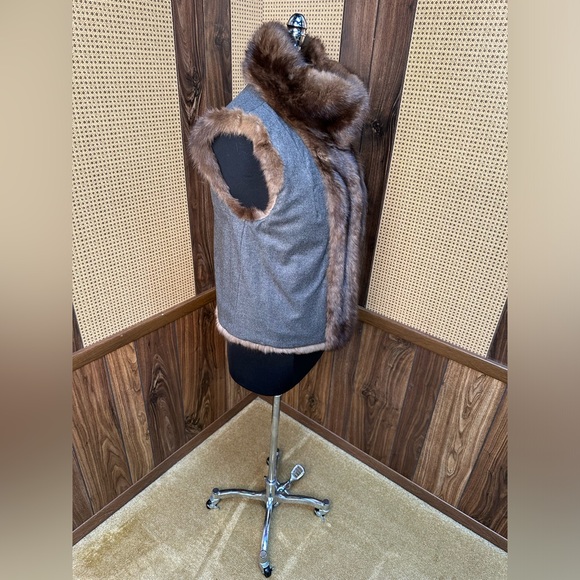 MICHAEL KORS DESIGNER RUSSIAN SABLE & CASHMERE LINING FUR VEST JACKET COAT SMALL - Picture 8 of 11